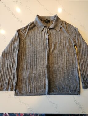 Banana Republic Gray Ribbed Button-Front Pullover Sweater